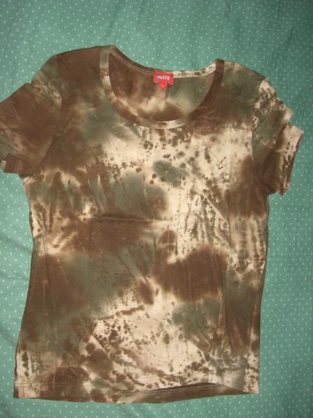 T-Shirt camouflage tacheté